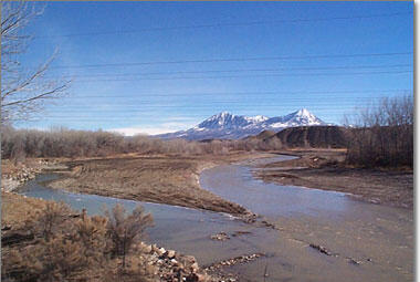 North Fork Gunnison River near Hotchkiss - February 2000
