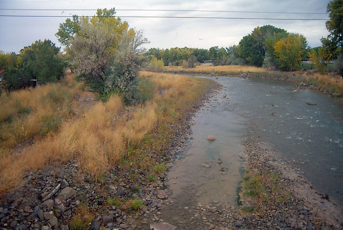 North Fork Gunnison River near Hotchkiss, October 2001
