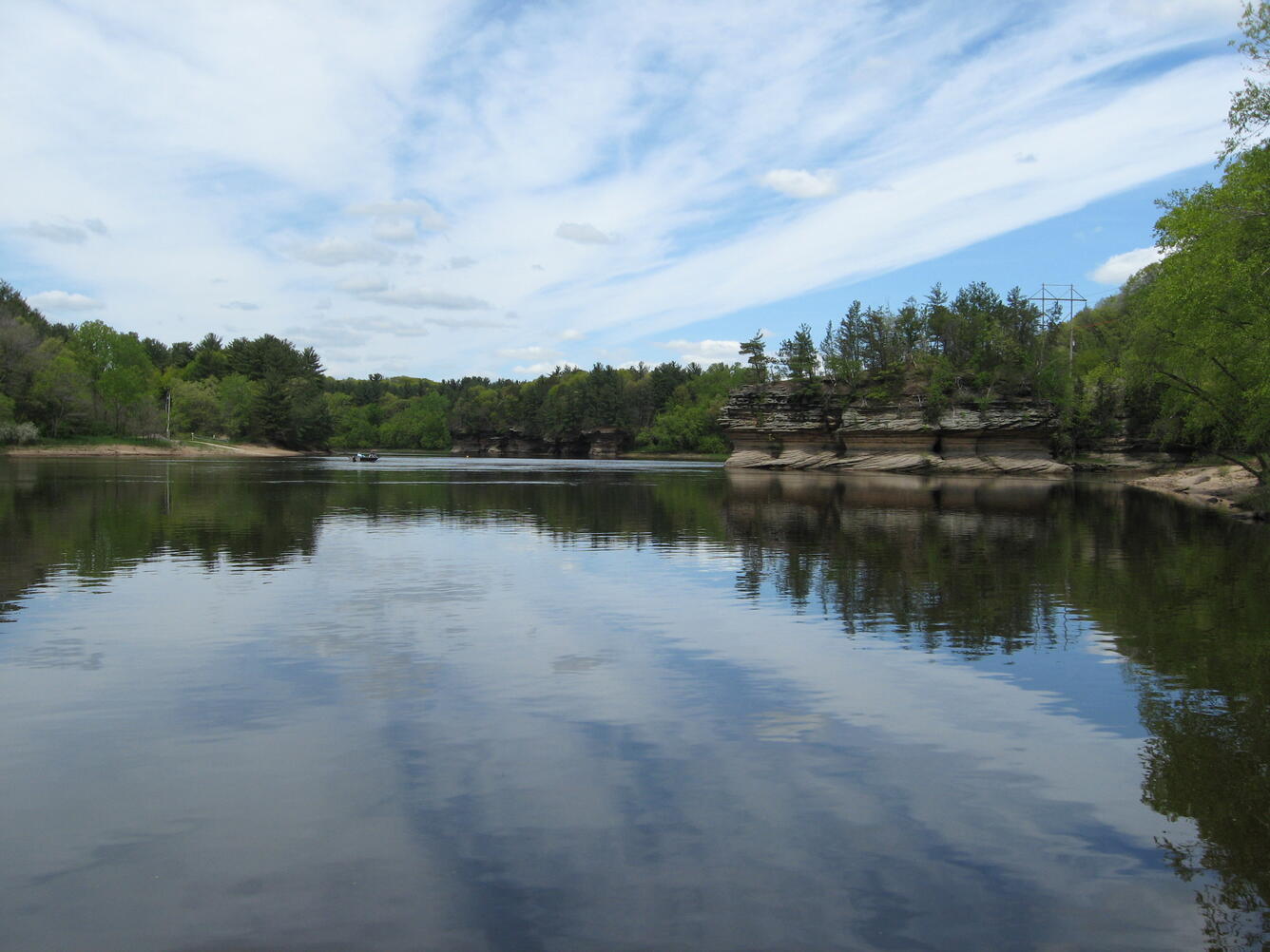 Photo of a USGS research boat on the Wisconsin River