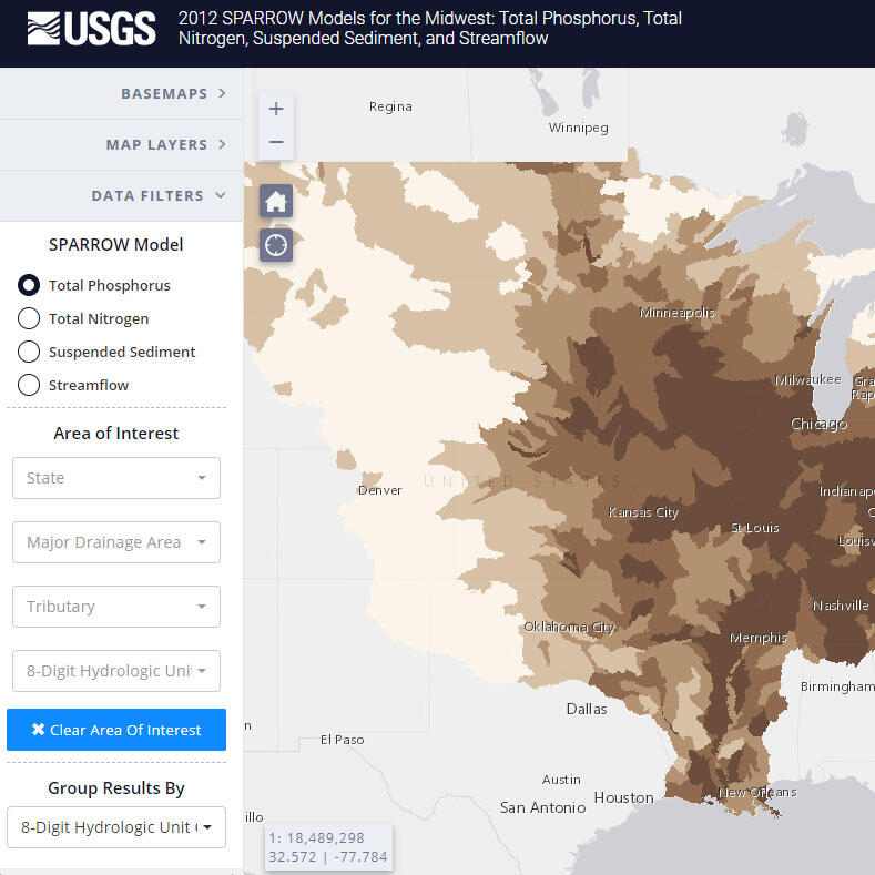 Screenshot of web map and map controls; shaded areas show total phosphorus levels in Midwest US streams