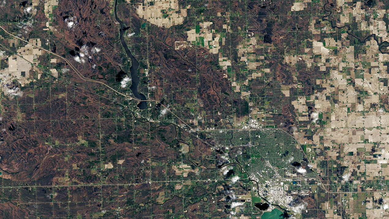 Landsat 8 image of Midland, MI