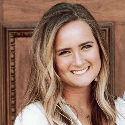 Headshot of Ariele Kramer