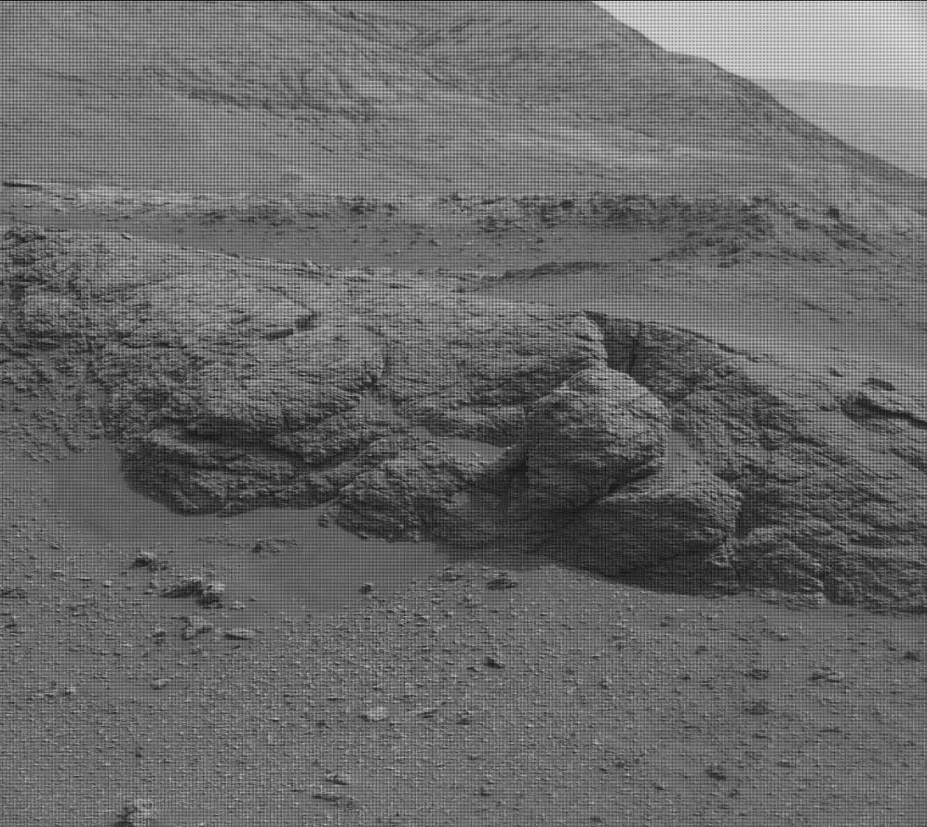 Mastcam image taken by Curiosity Sol 2842 