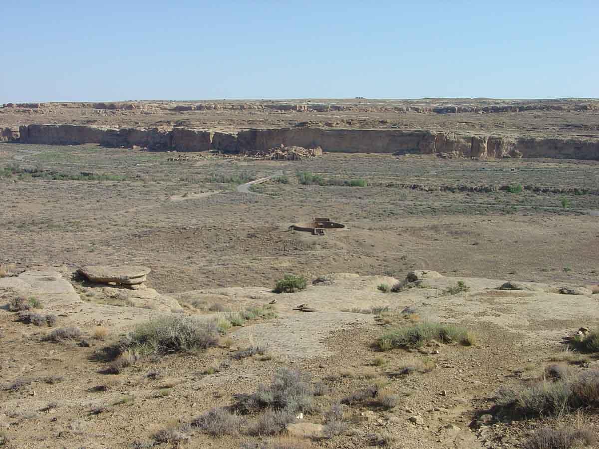 This is a photo of a view looking south toward the valley of Chaco Wash from the trail to Tsin Kletson.
