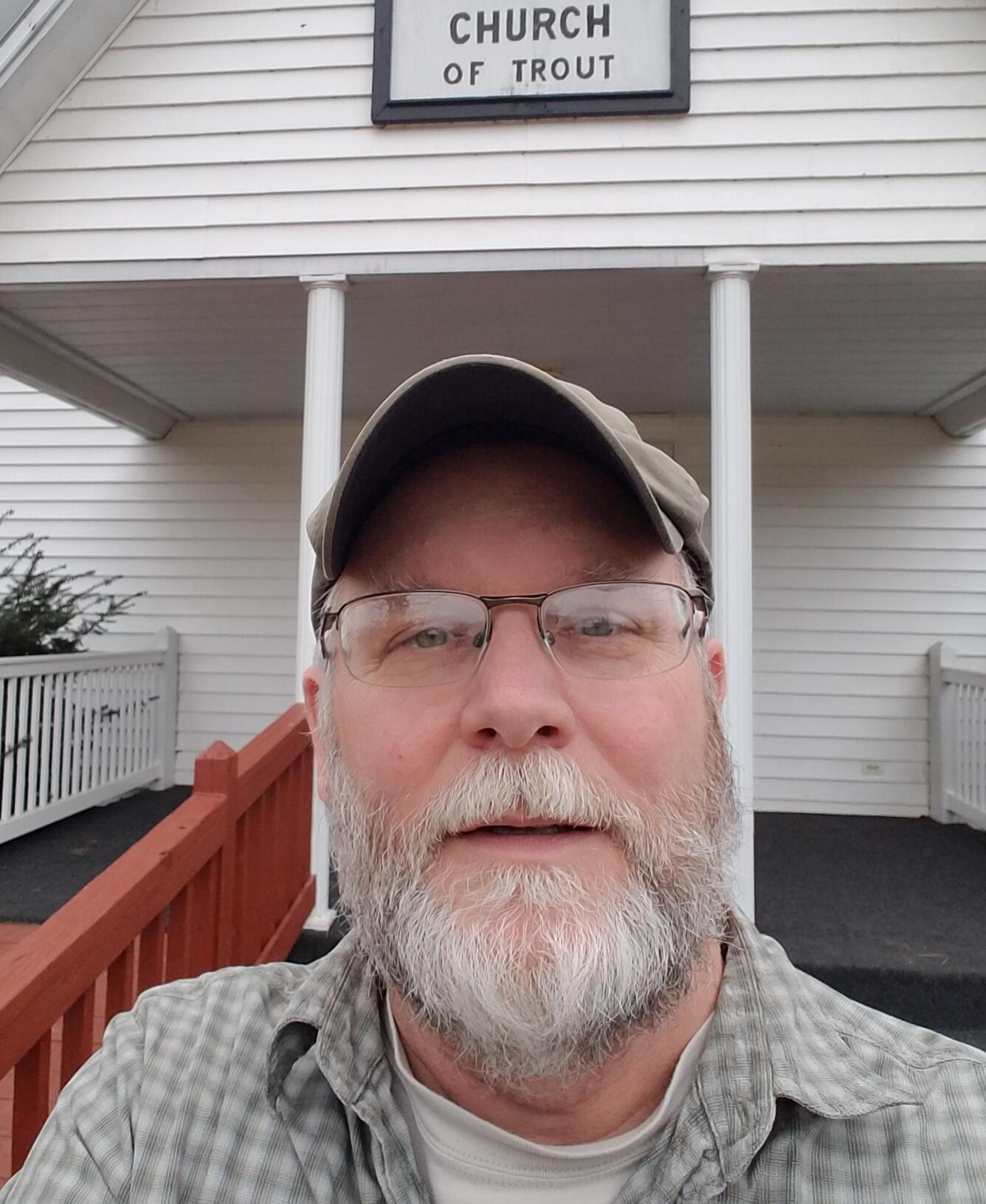 Thumbnail photo of Doug Chambers