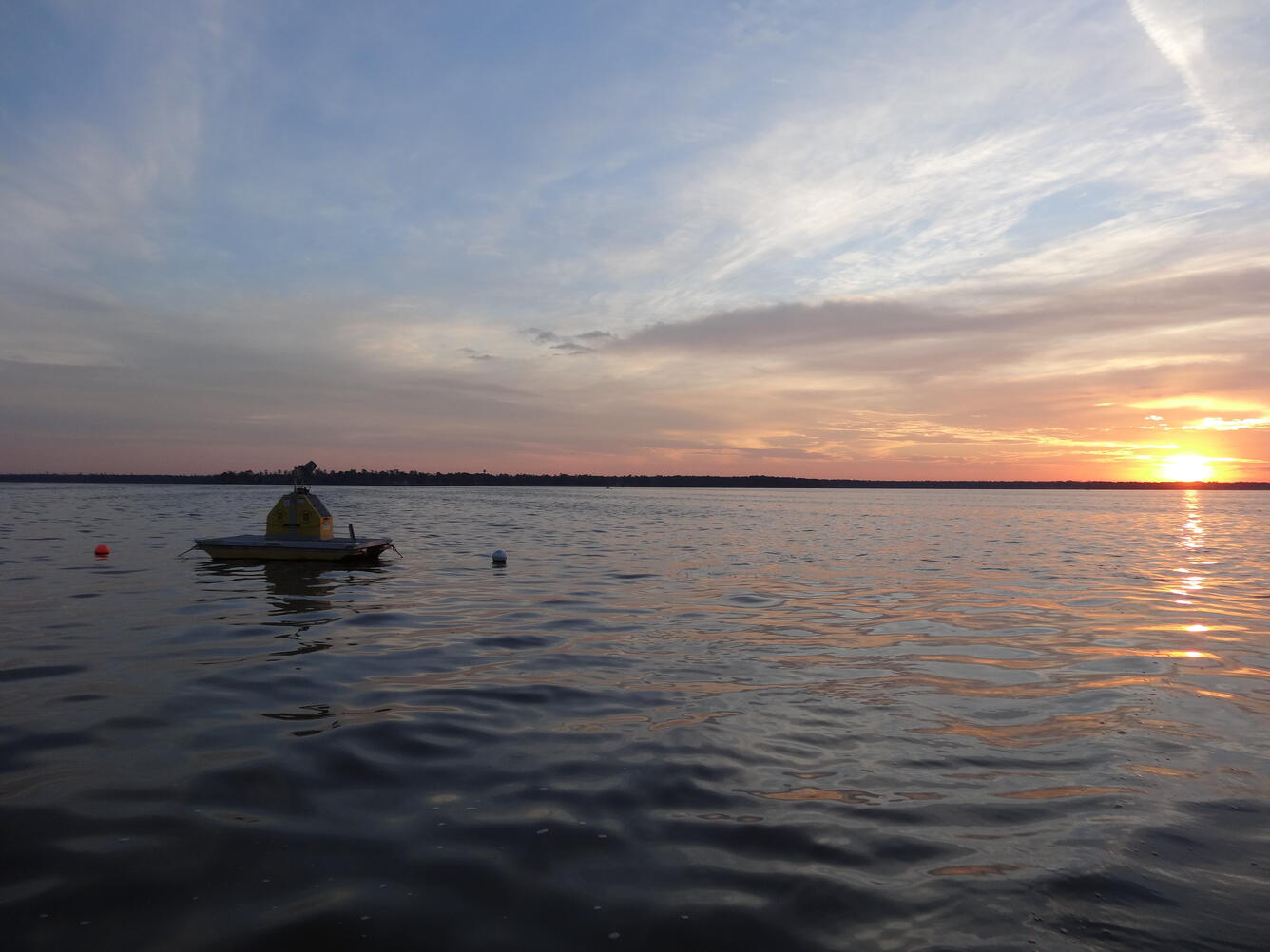 Water-quality platform on Lake Houston