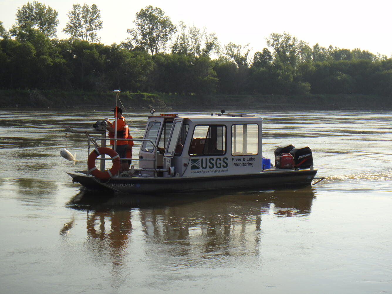 Water-quality sampling on the Missouri River