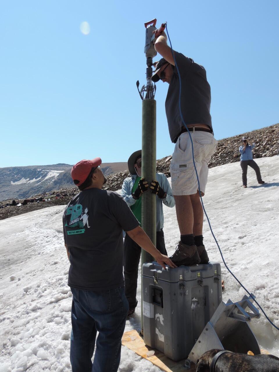 Researchers Starting the Ice Core