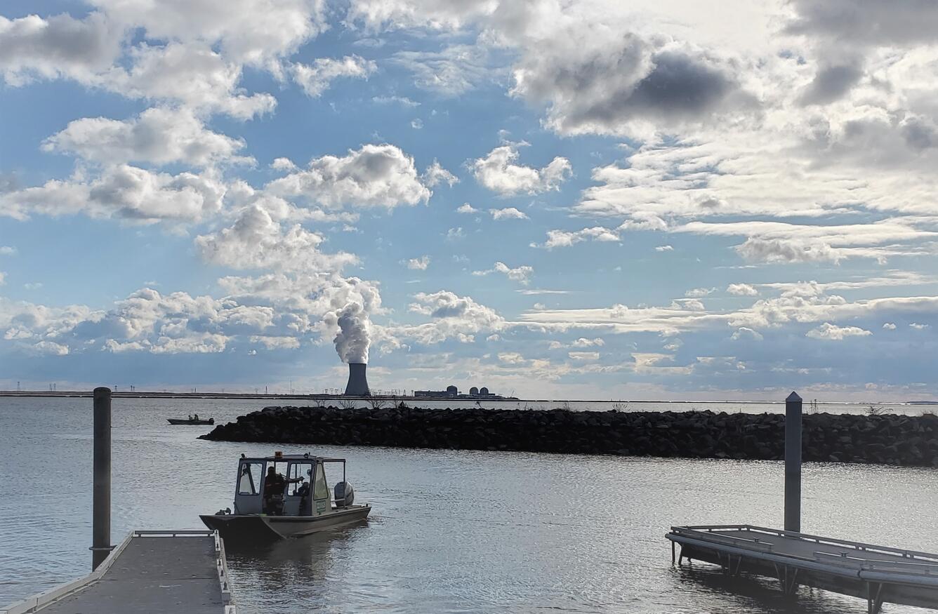 UAV to define the salt front and QW on the Delaware River