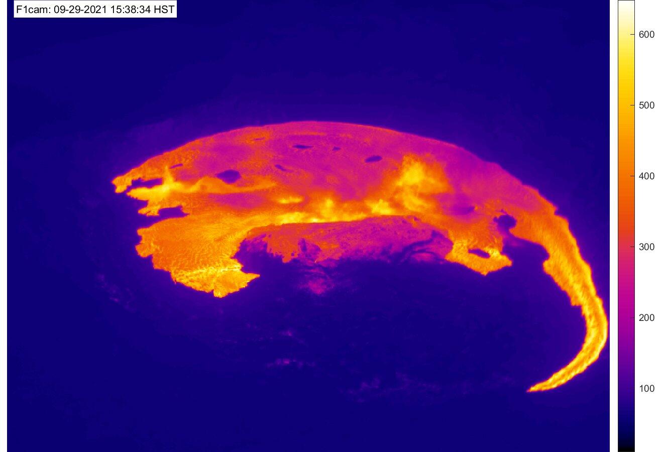 At approximately 3:20 p.m. HST on September 29, 2021, the USGS Hawaiian Volcano Observatory (HVO) detected glow in Kīlauea summi