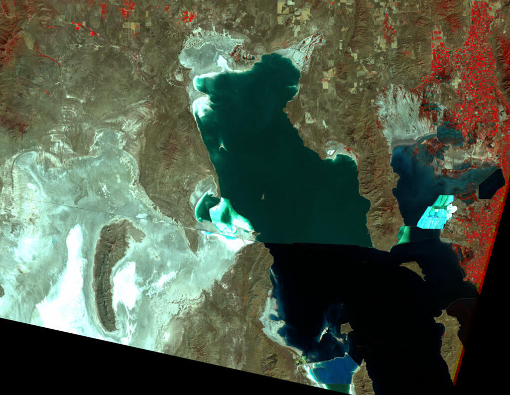 False-color-composite satellite image, Great Salt Lake, Sept 1999