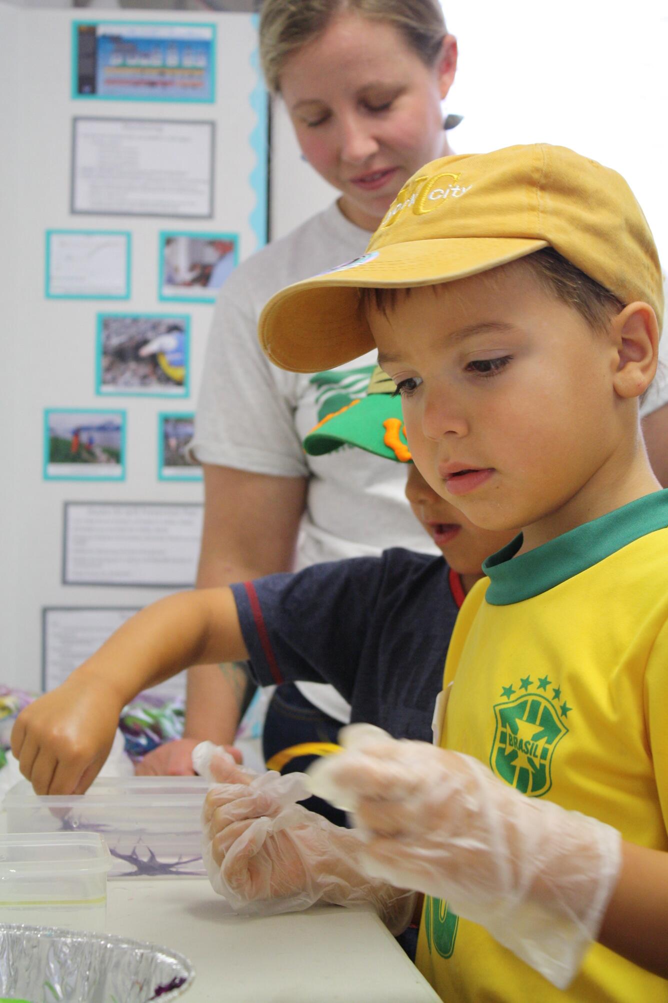 Children learning about oil spills