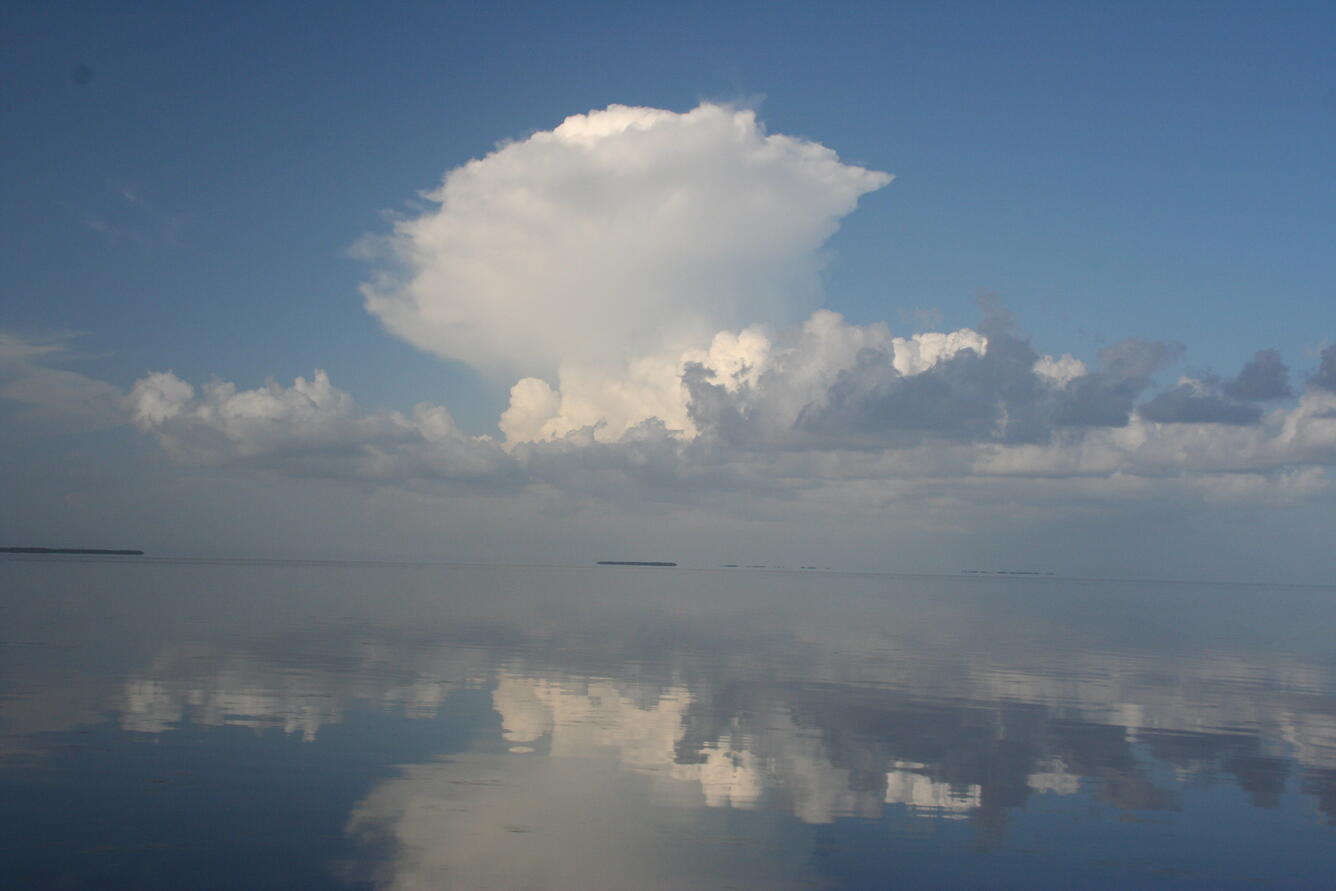 An image of a thunderhead building over Florida Bay