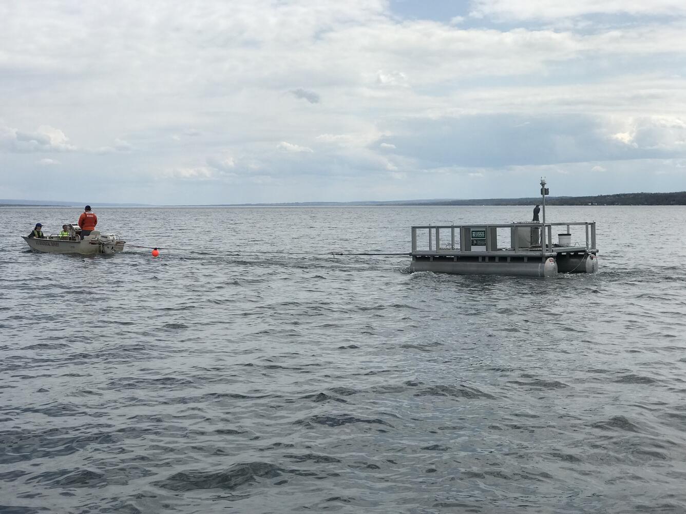 USGS Studies HABs and Water Quality in New York