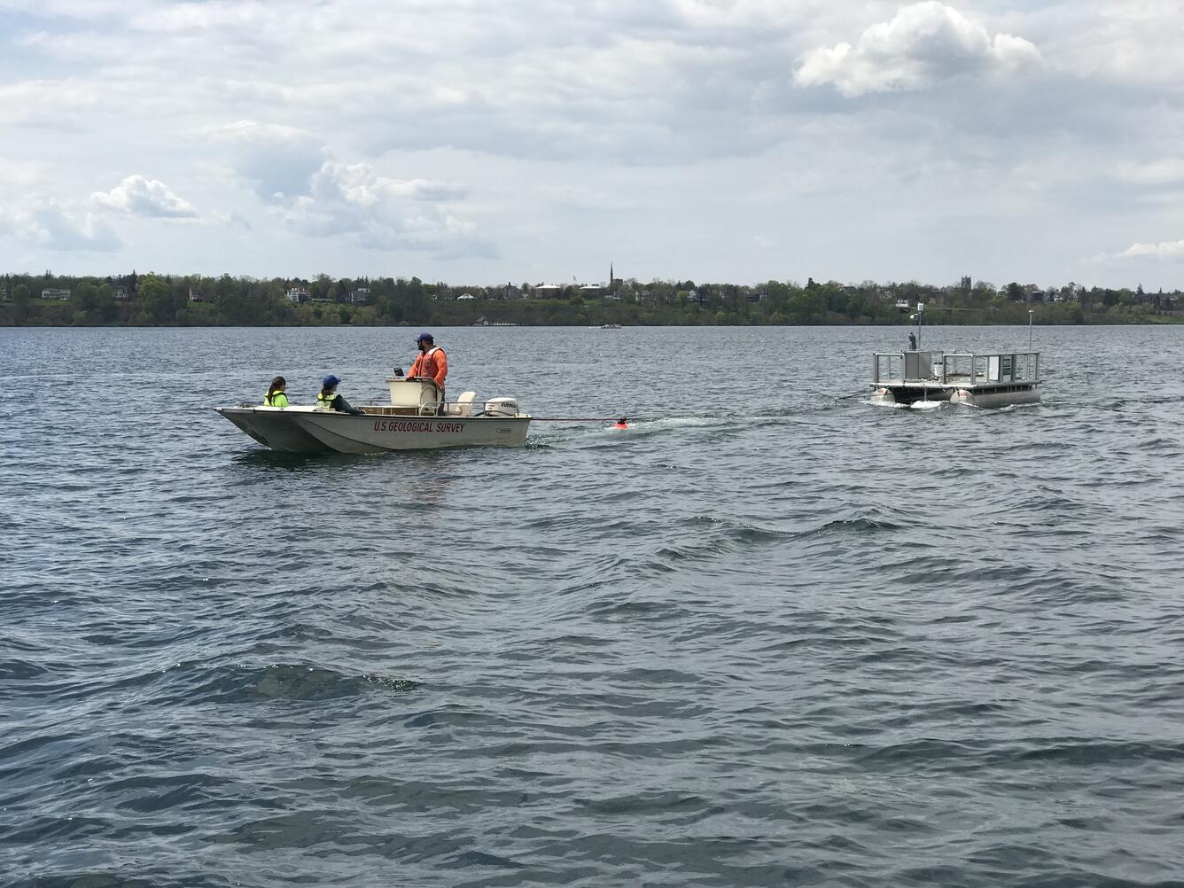 USGS Studies HABs and Water Quality in New York