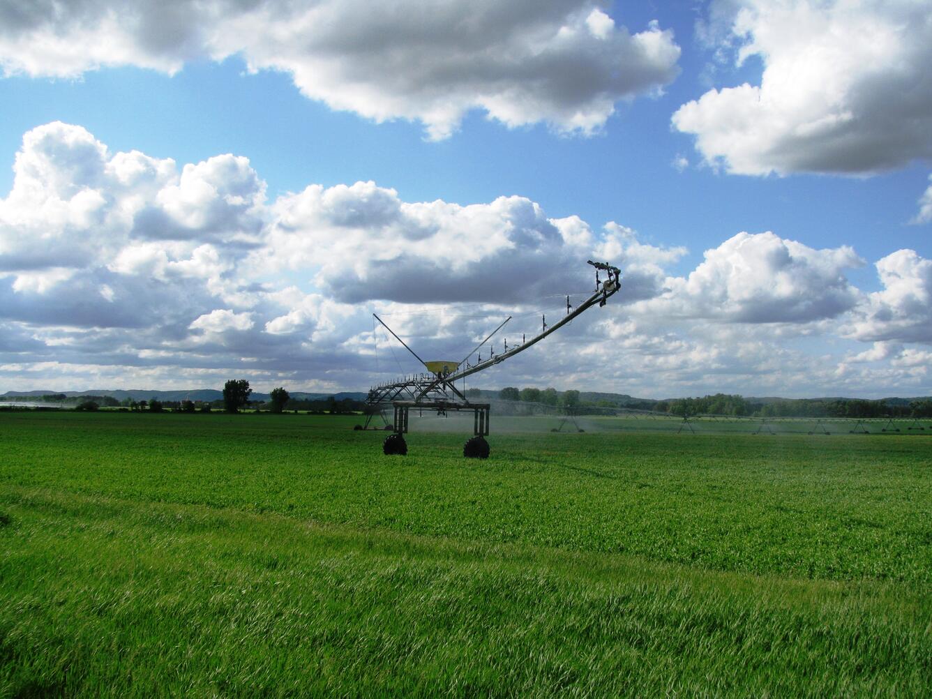Center pivot irrigation