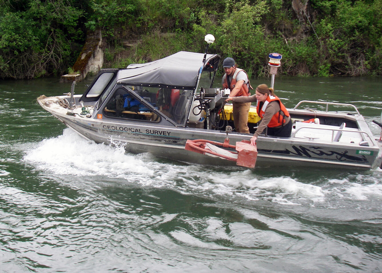 Bedload sediment sampling, Kootenai River, Idaho