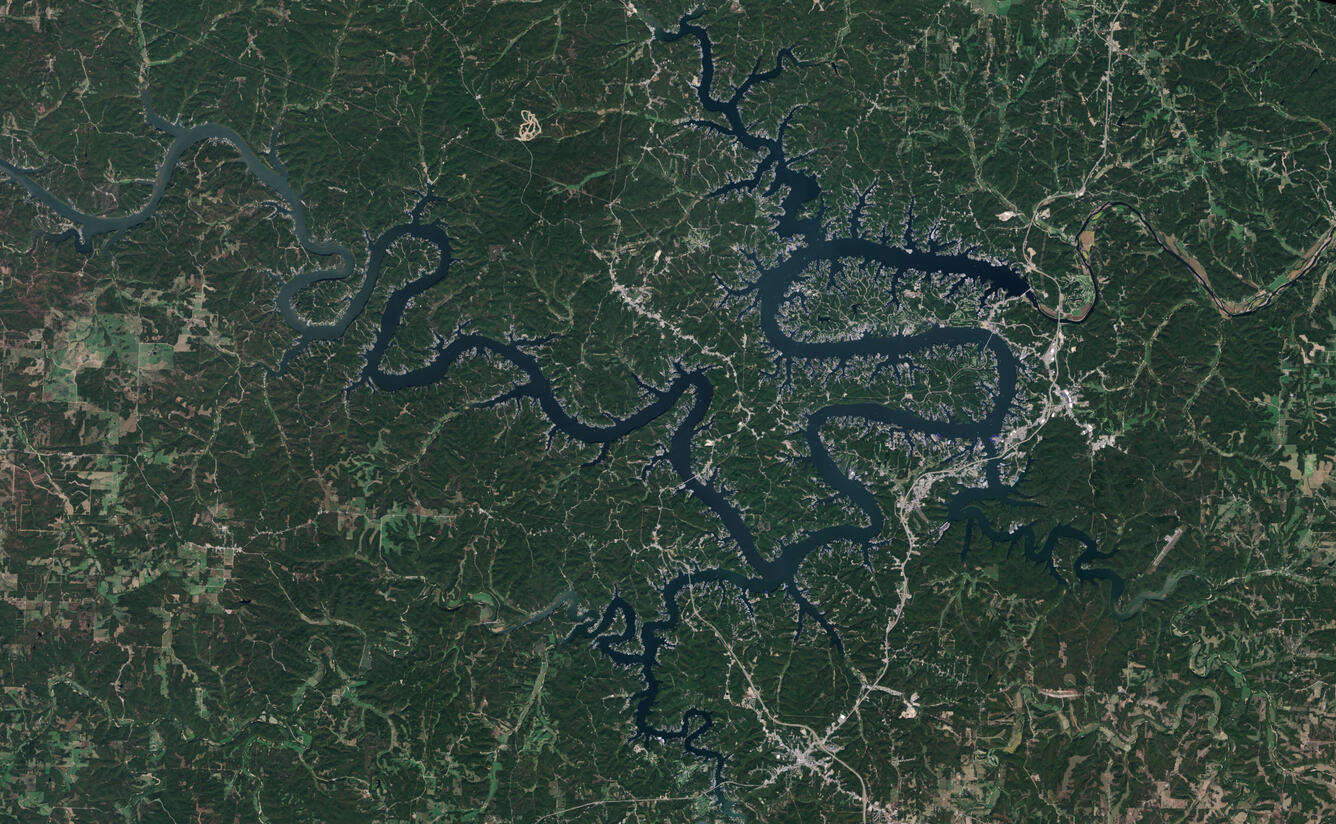 Landsat 8 image of Lake of the Ozarks