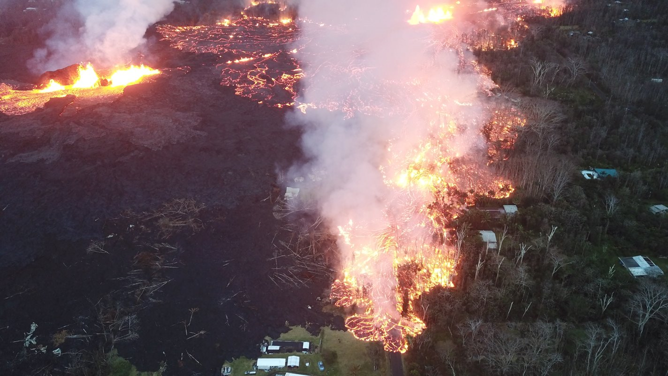 A fast moving lava flow enters Leilani Estates residential area