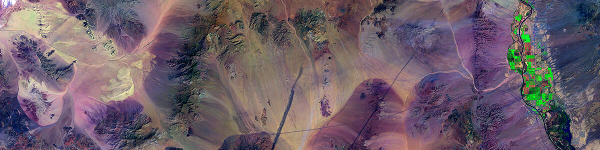 USGS Earth is Art Contrails