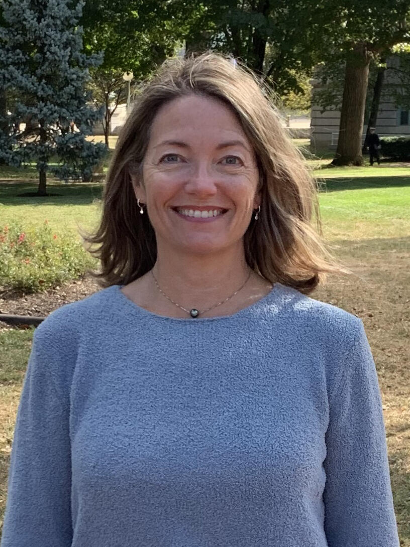 Noreen Buster professional page photo