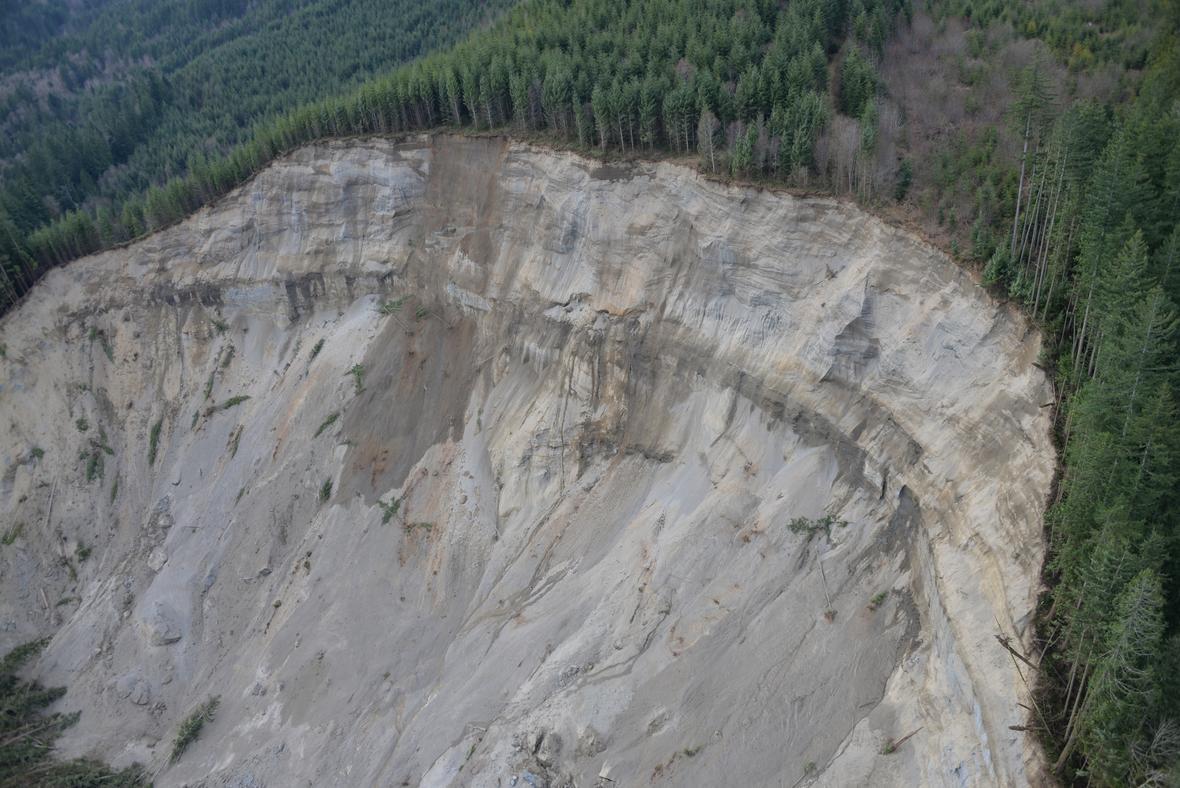Oso landslide. Huge swath of mountain missing.