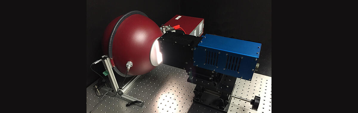 Hyperspectral camera measures output from calibration lamp