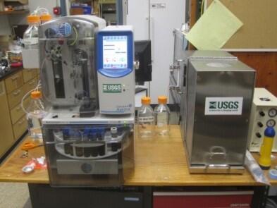 A Shimadzu TOC analyzer coupled with an IRMS measures dissolved organic carbon and stable isotopes