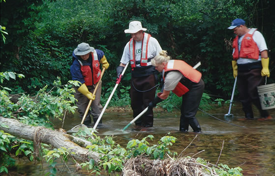 Tennessee Water Quality Sampling Photo