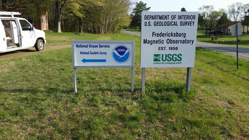 More signs for Fredericksburg Magnetic Observatory. 