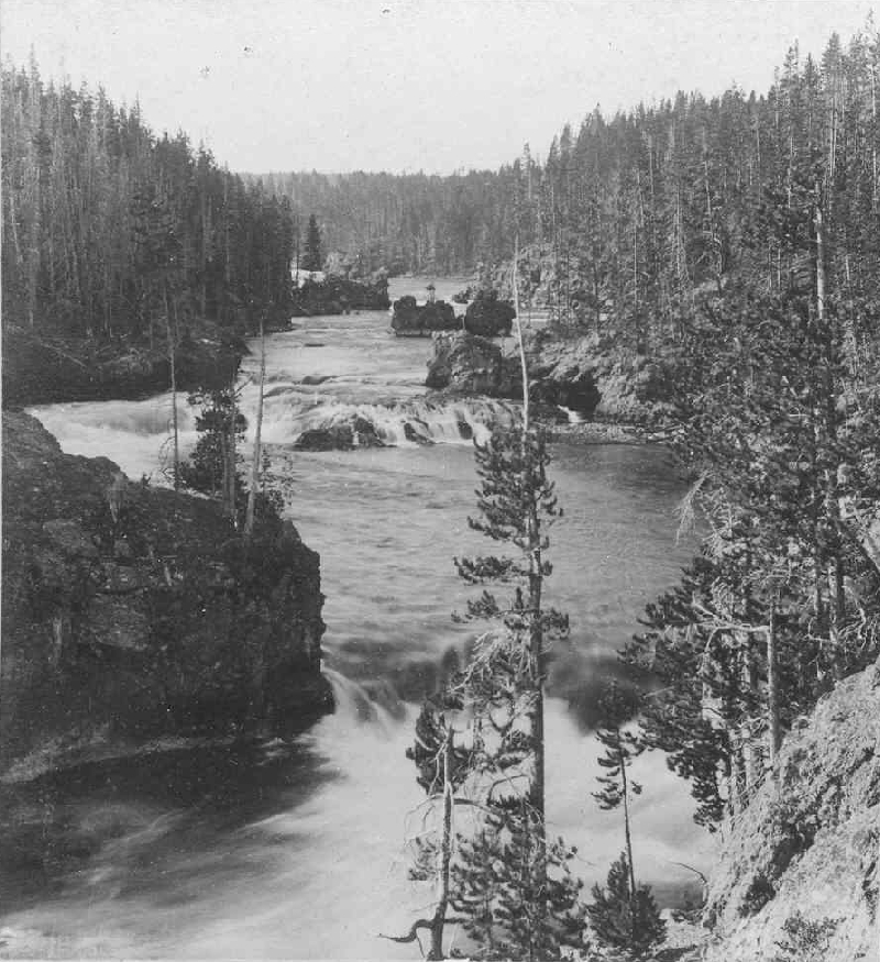 Rapids above Upper Falls