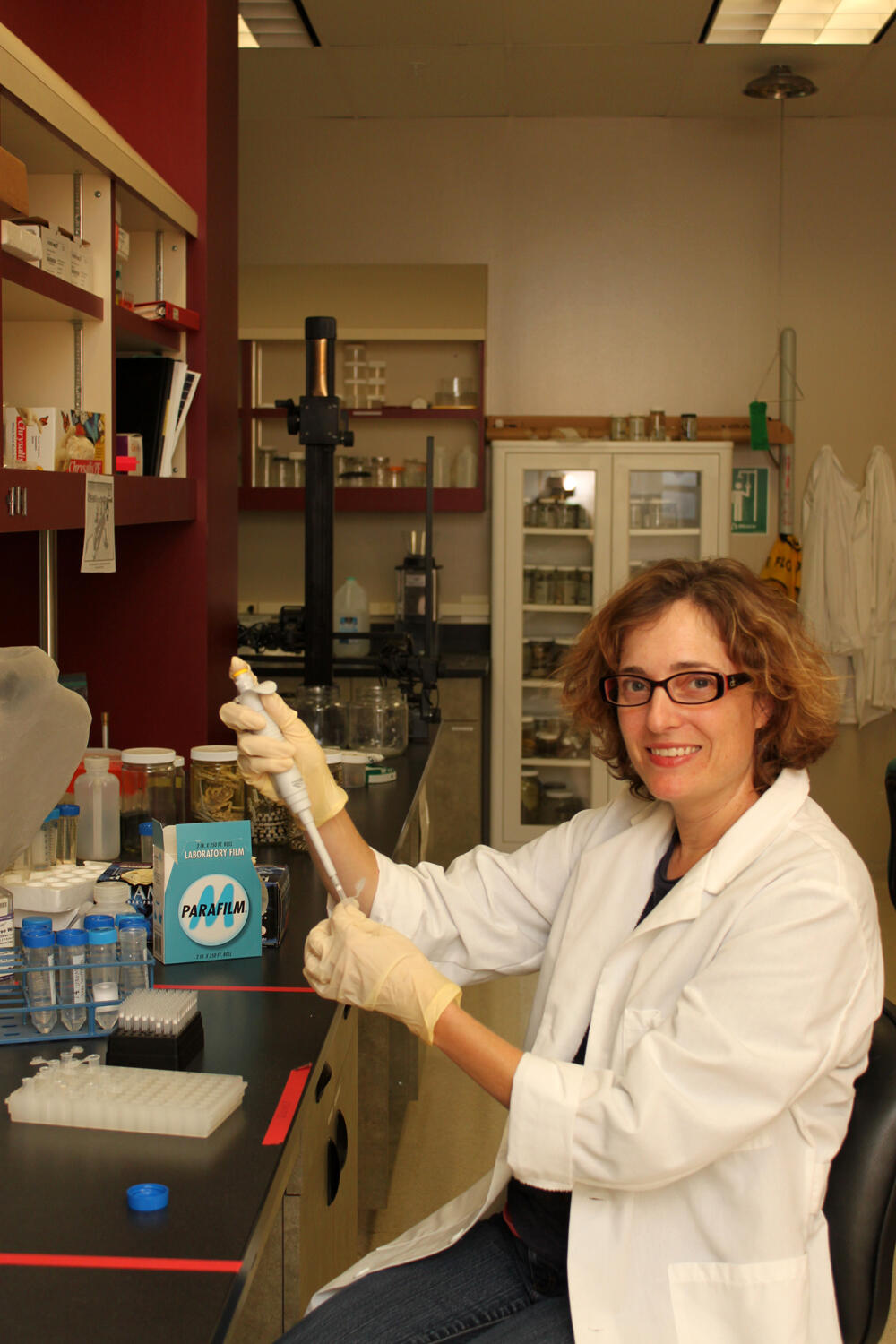 Photo of USGS geneticist Dr. Amy Vandergast