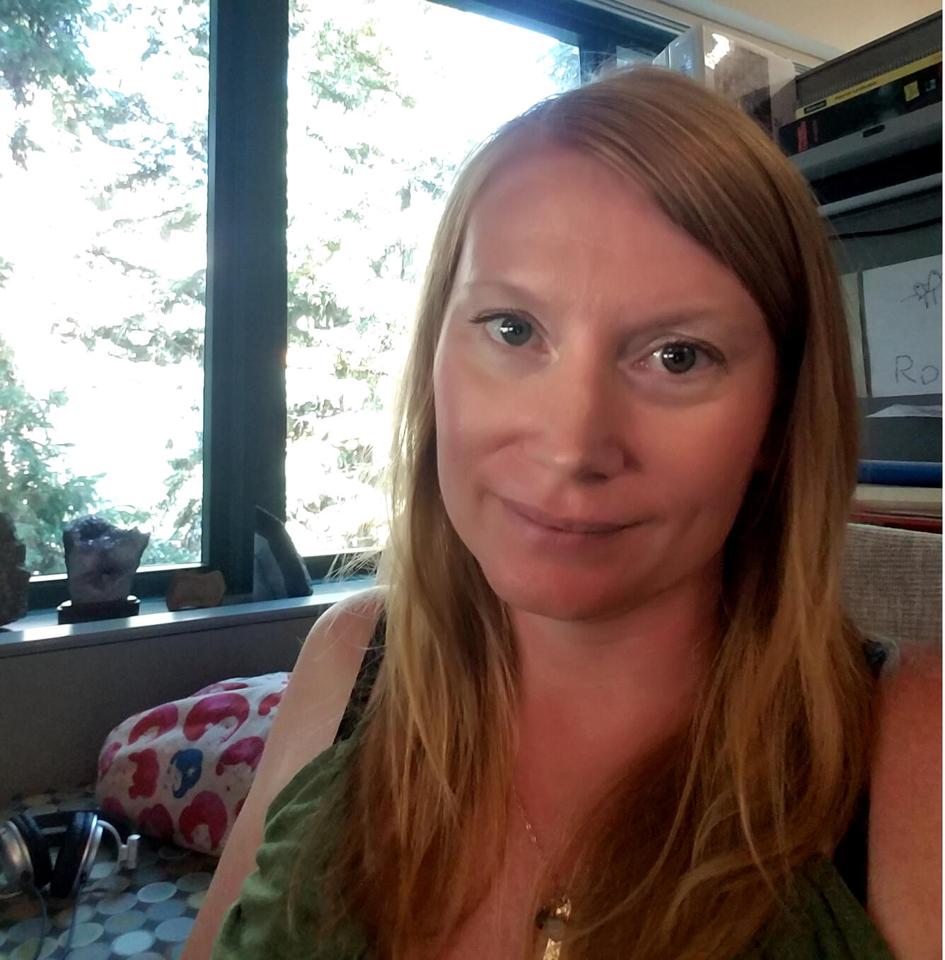 Angela Hansen photo
