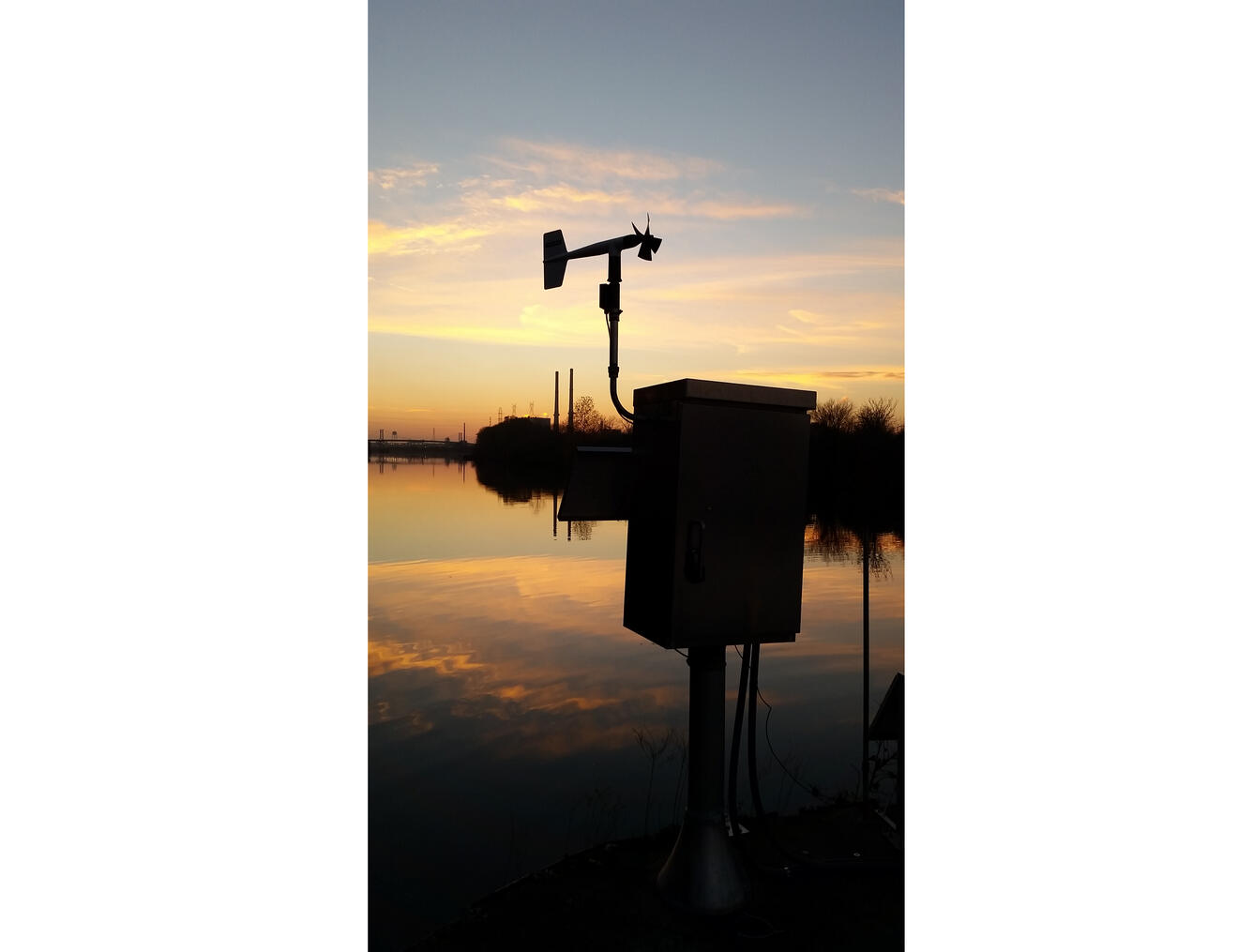 USGS gage 05538020 Des Plaines River In Lock Channel At Rockdale, IL