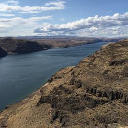 Columbia River overlook