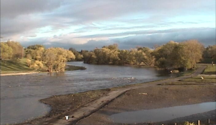 Red River of the North at Fargo, ND, May 5, 2010