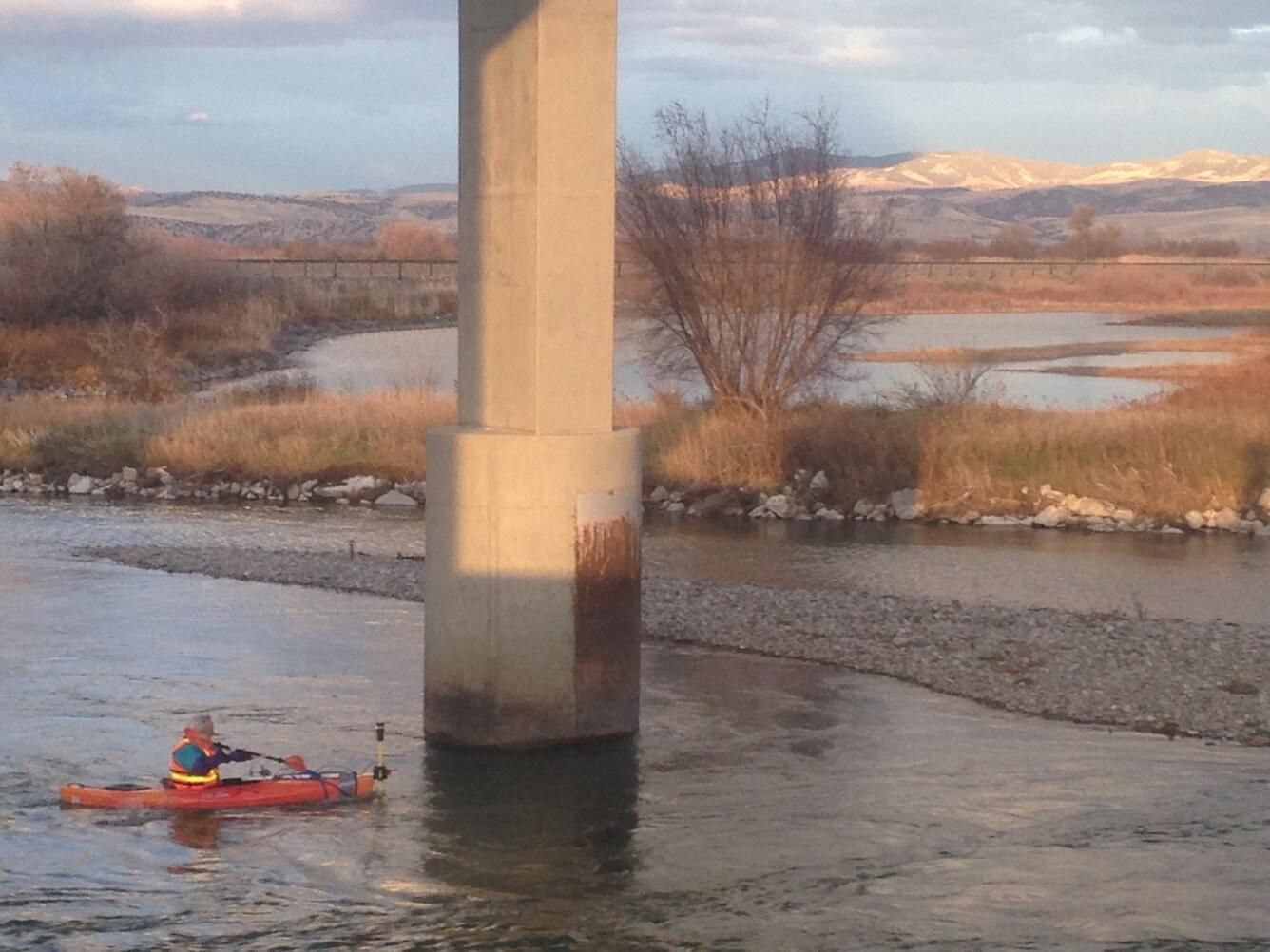 Measuring bridge scour