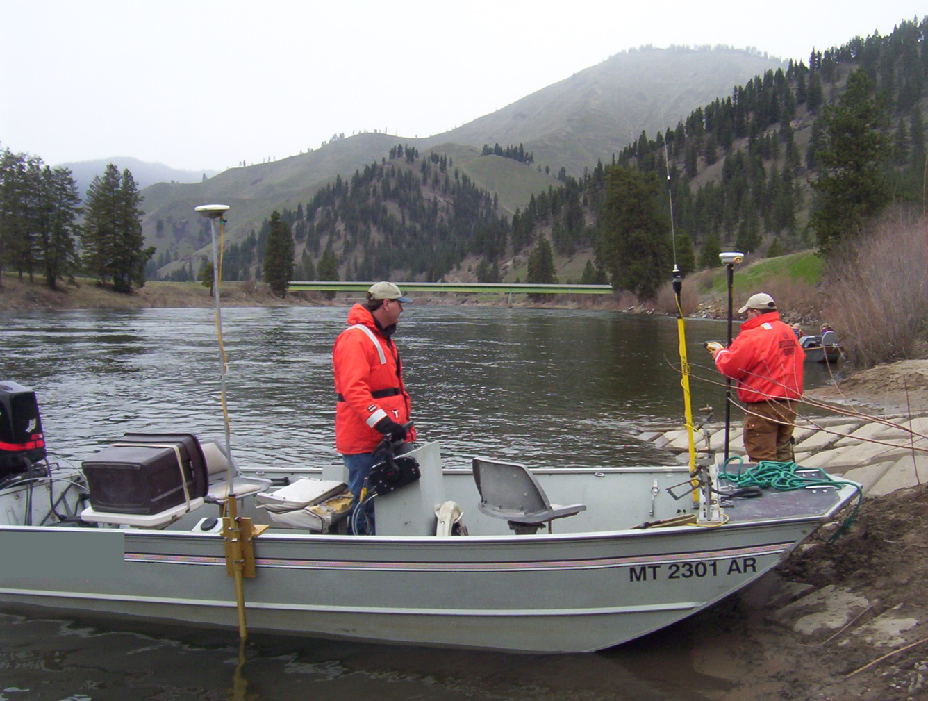 Measuring bridge scour on Clark Fork River near Superior, MT