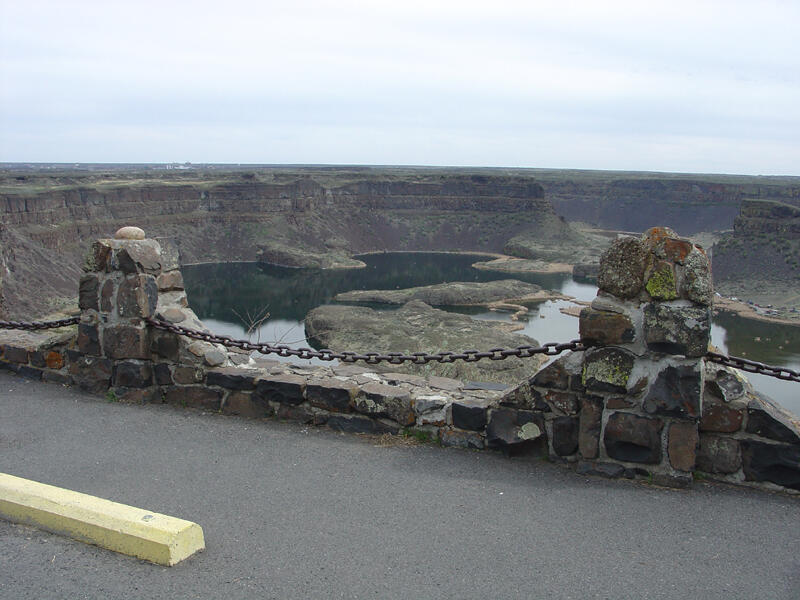 A photo of Dry Falls