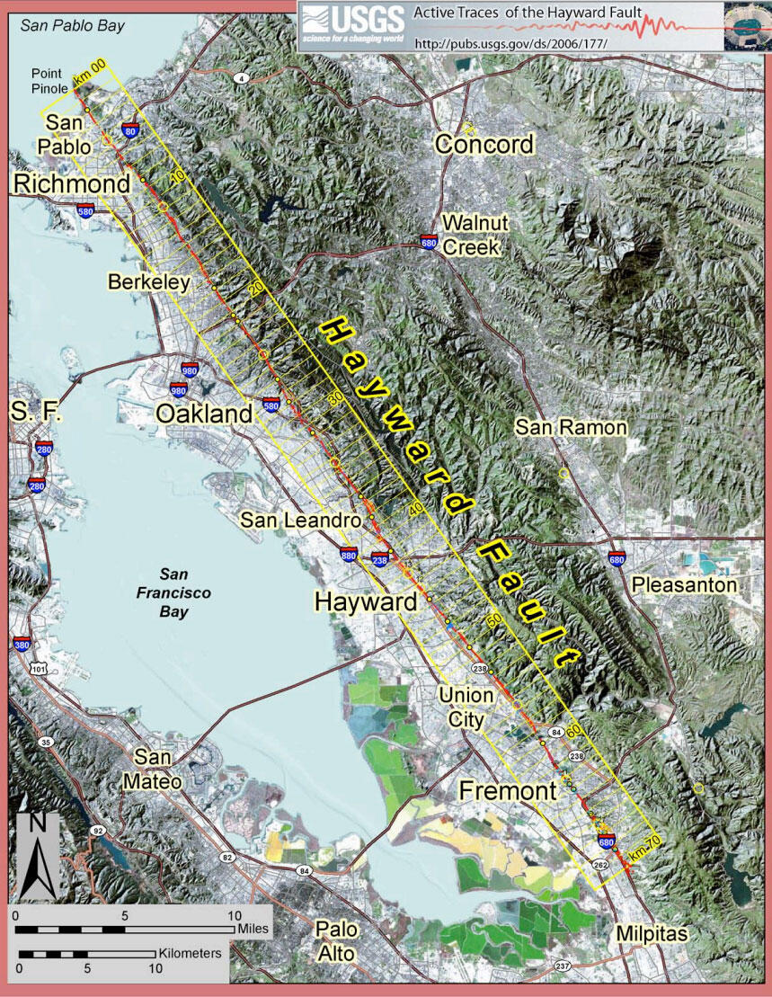  location of and evidence for recent movement on active fault traces within the Hayward Fault Zone, California