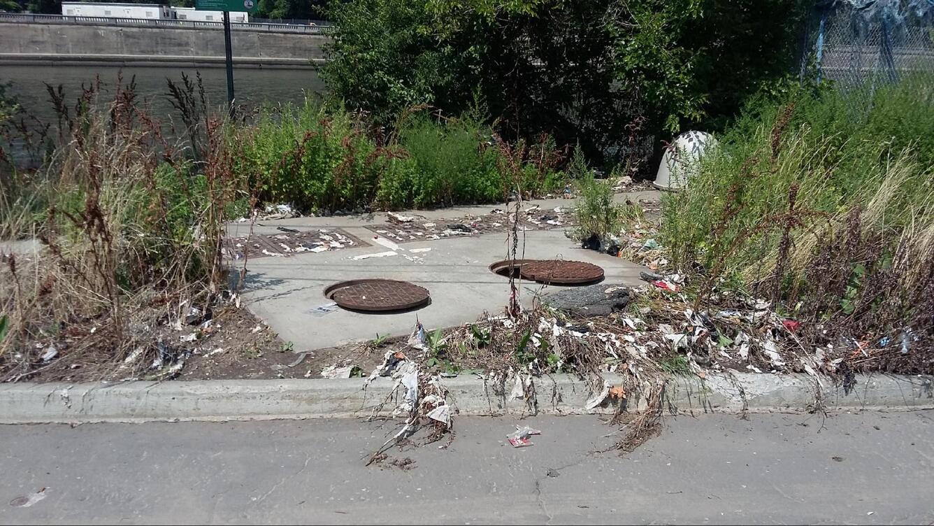 Harlem River Depot Place showing CSO overtopped during large storm