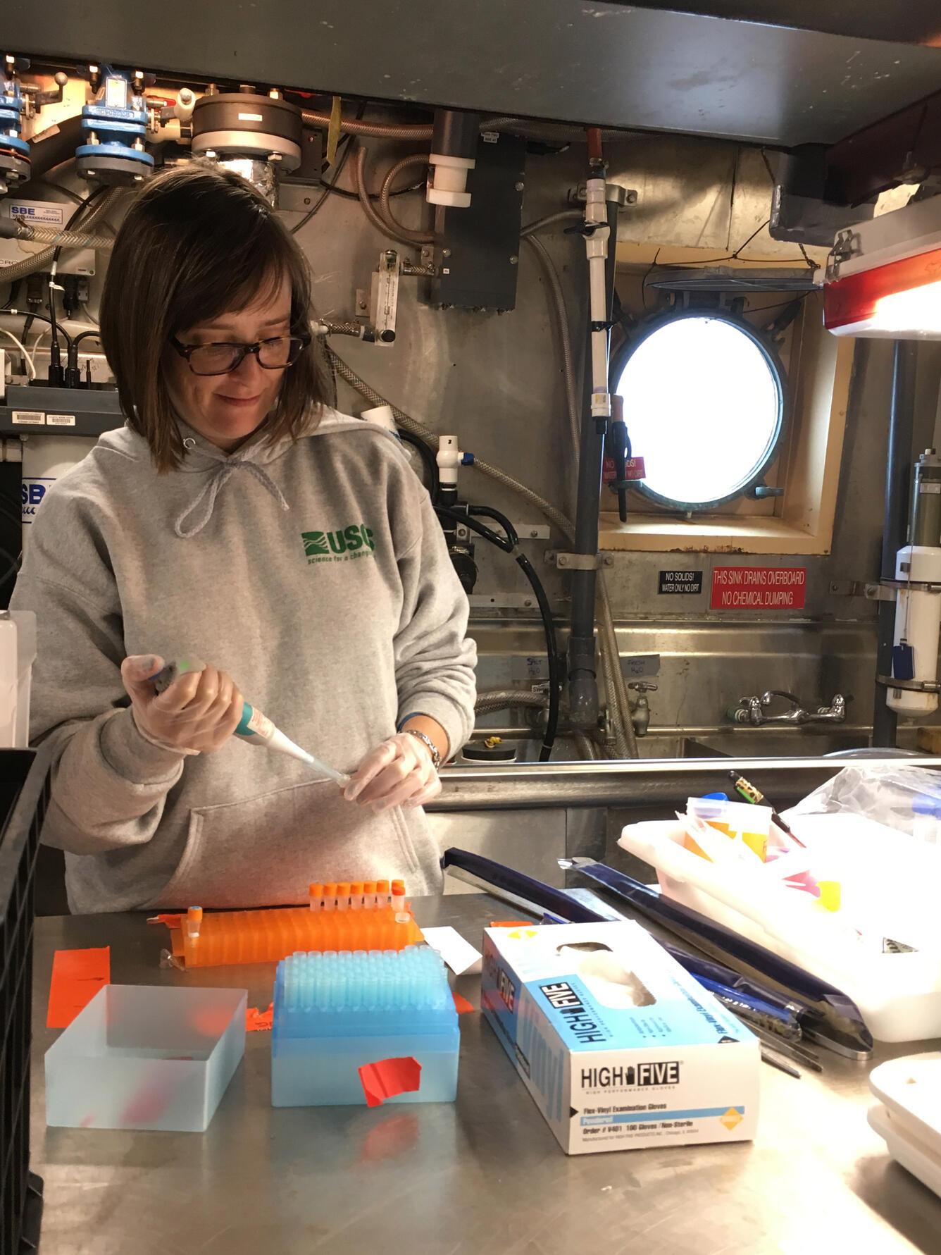 preserving coral sample