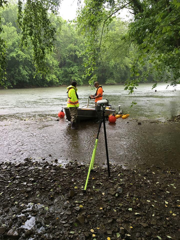 USGS scientists collecting collecting bathymetric data on North Fork Kentucky River