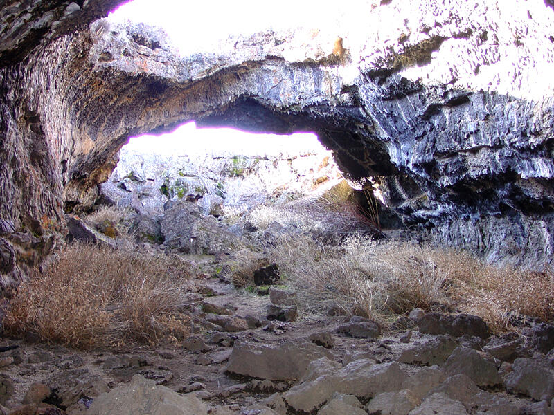 A photo of a natural bridge