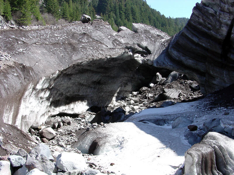 A photo of a natural bridge.