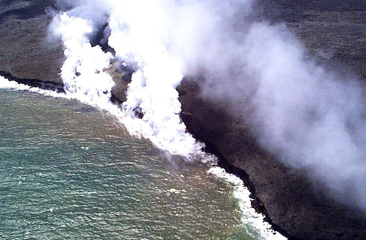 Aerial view of Kamokuna bench, looking west.