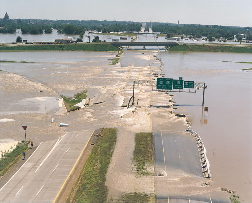 Missouri River 1993 flood near Jefferson City, MO