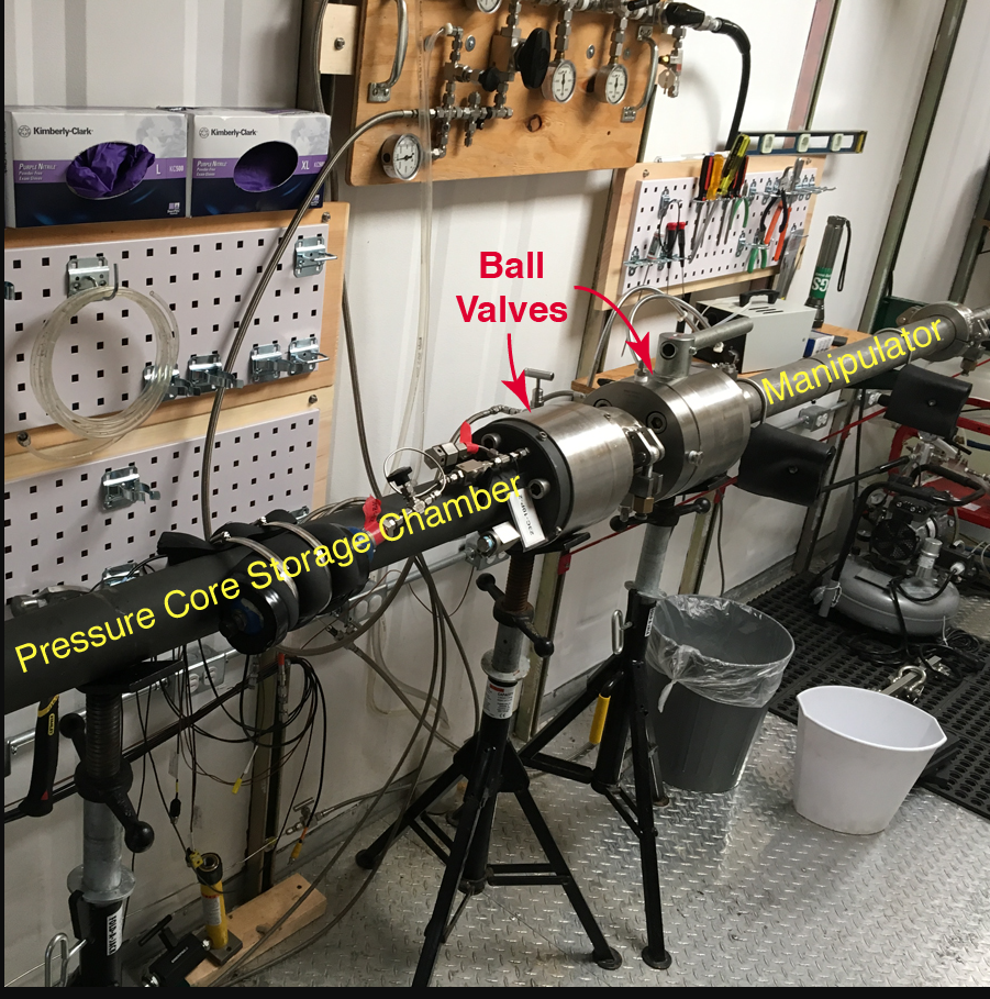 Photograph of pressure core storage chamber