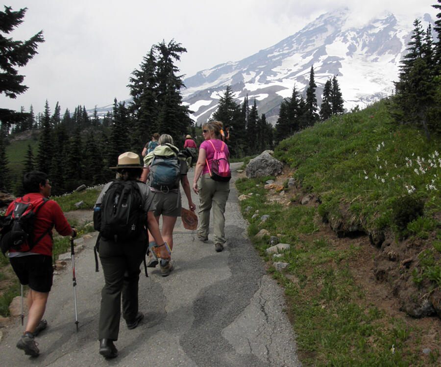 USGS-CVO Co-sponsored Teacher Training at Mount Rainier National Pa...