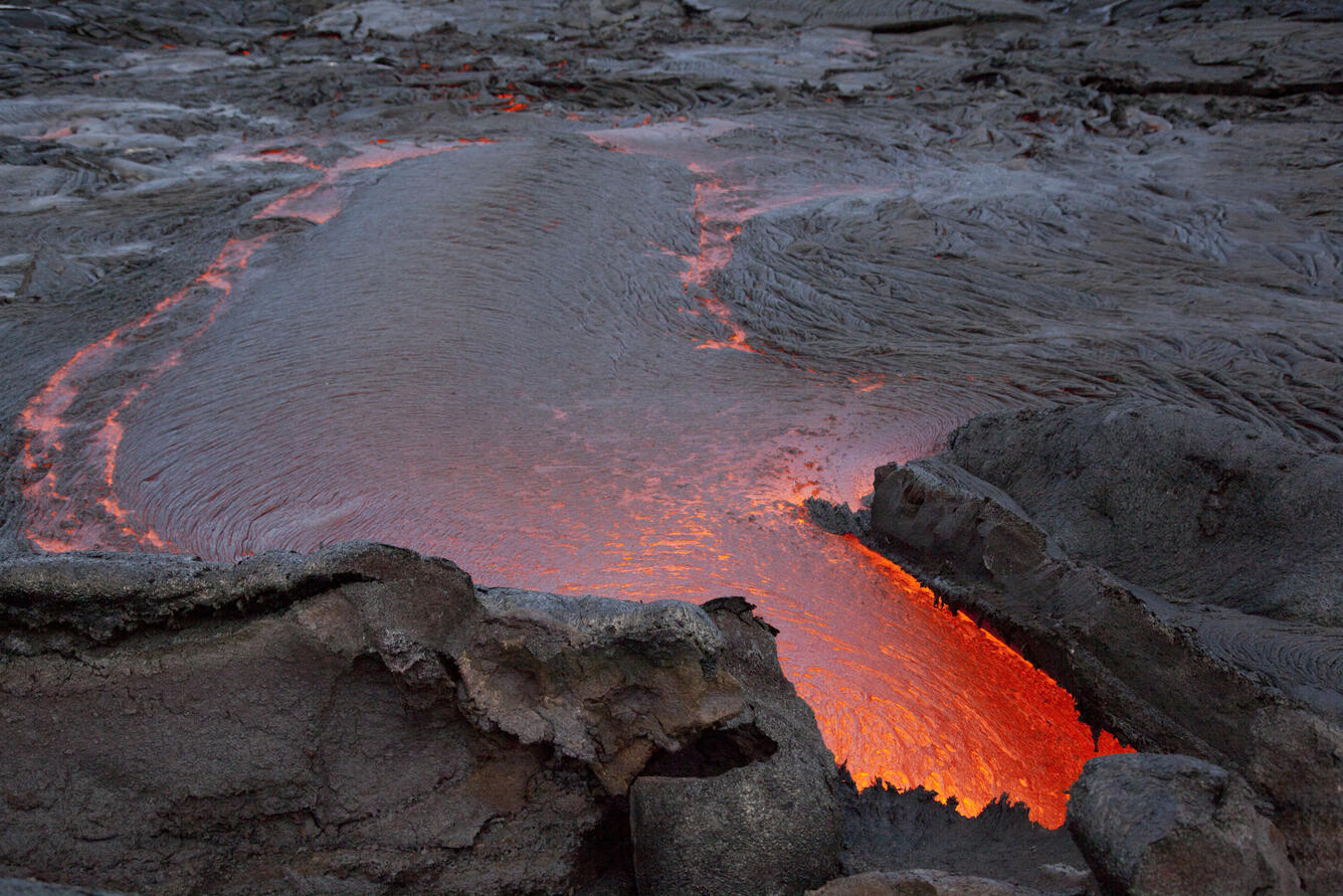 From the top of the inflated flow margin, the source of the surge c...